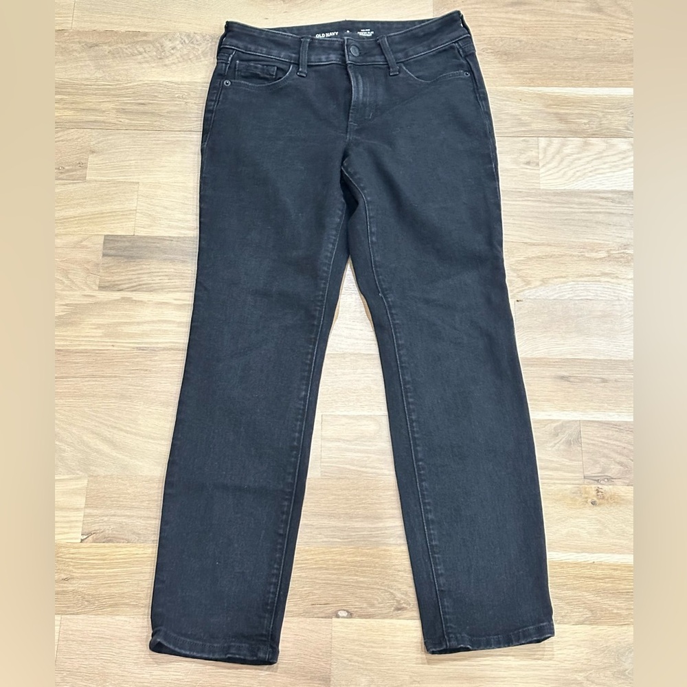 Old Navy Women's Black Power Slim Straight Jeans